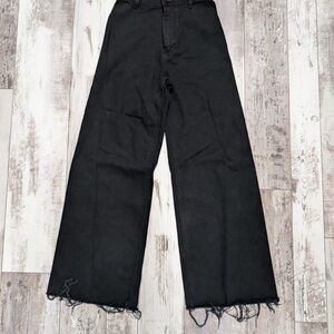 Zara high waisted cropped wide leg raw hem back pants size 4